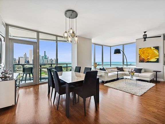 3rd image of 1201 S Prairie Ave APT 2503