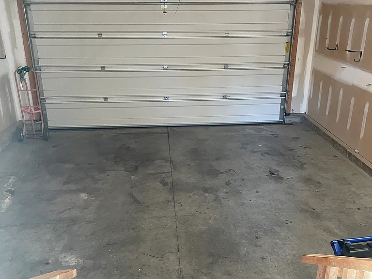 1027 Dakota Ln — Photo 10
