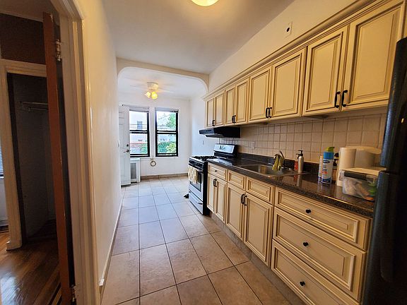3rd image of 32-44 43rd St #4
