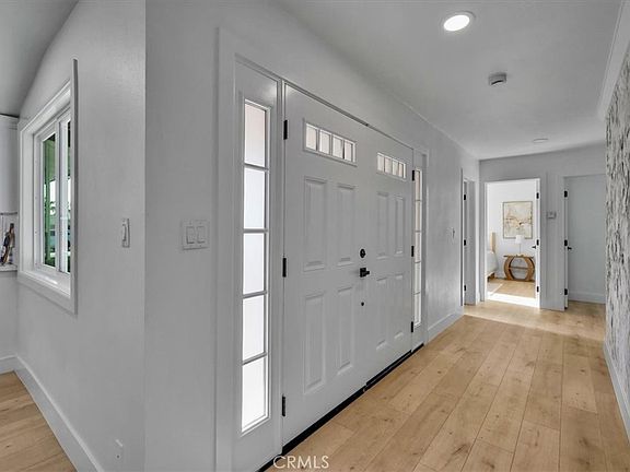 3rd image of 600 Maple St