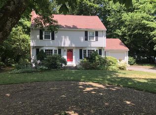 15 Mayo Rd, Wellesley, MA 02482