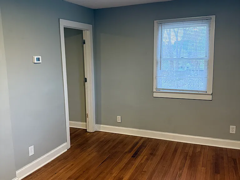 104 Bart St #104 — Photo 8