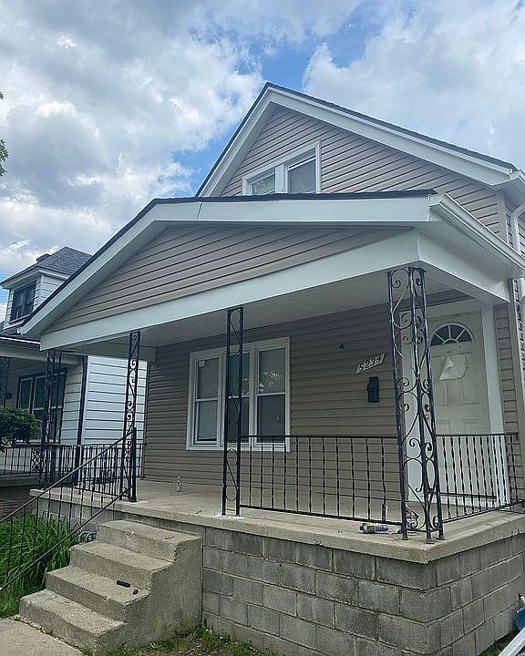 2nd image of 5234 Crane St