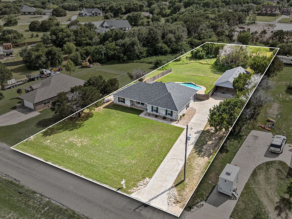 1st image of 4000 Goliad Dr