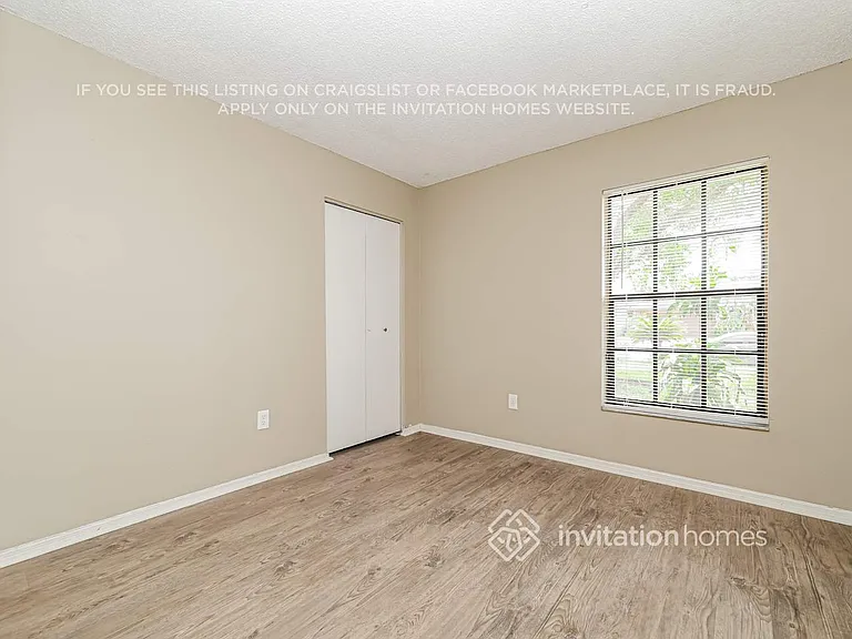1517 Kestrel Way — Photo 11