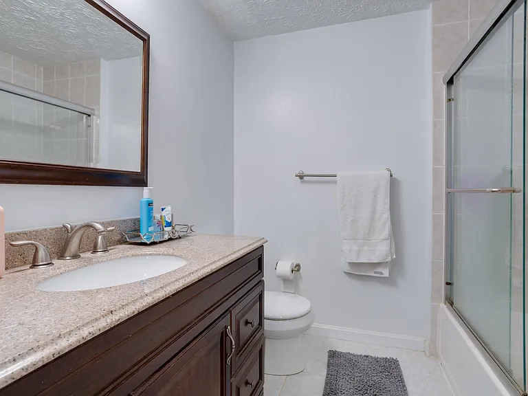 7955 Tyson Oaks Cir — Photo 10