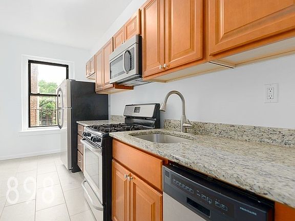 3rd image of 43-23 40th St #2E