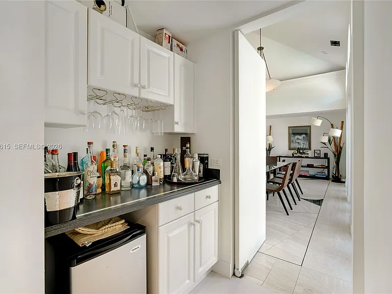 324 Caribbean Rd — Photo 11