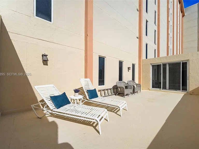 801 S Ocean Dr #207 — Photo 15