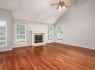 3818 Misty Ridge Dr, Humble, TX 77396