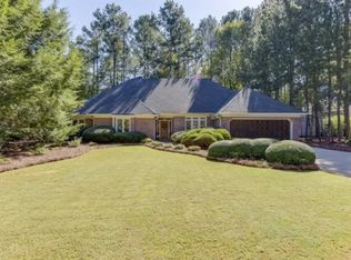 3520 Lakewind Way, Alpharetta, GA 30005