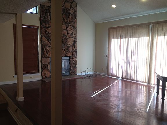 2nd image of 9 Kingsberry Dr #9