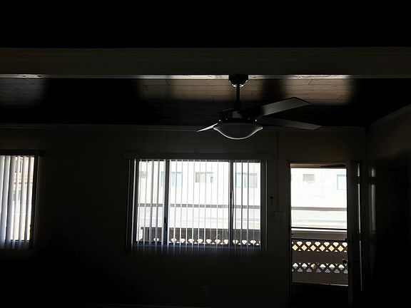 3rd image of 121 Maynard St