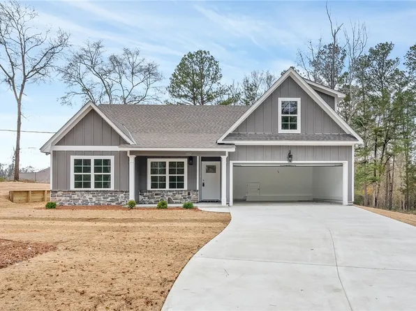 1882 Lee Road 39, Opelika, AL 36804