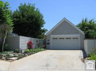 4 Cypress Tree Ln, Irvine, CA 92612