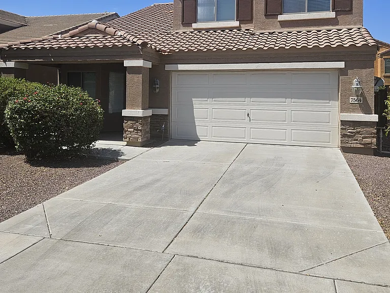 7564 W Charter Oak Rd — Photo 11