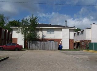 48 Carriage Ln APT B, Destrehan, LA 70047