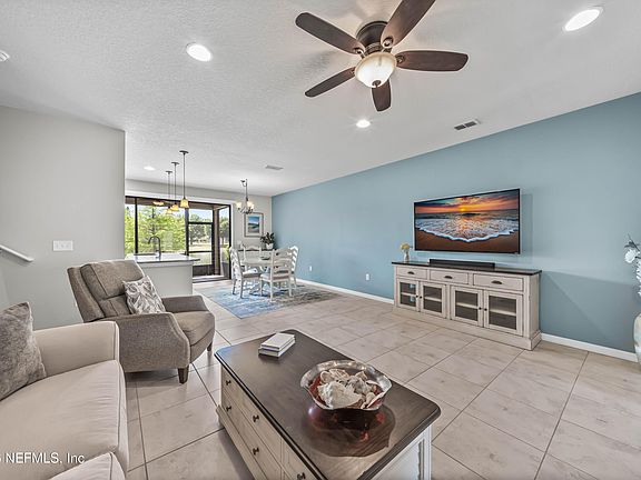 4th image of 7022 COLDWATER Drive