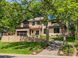 615 Harper Dr, Algonquin, IL
