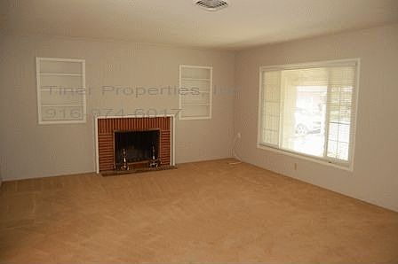 3rd image of 3116 Hampshire Dr