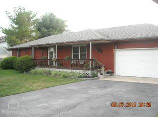 707 N 38th St, Nixa, MO 65714