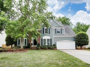 8115 Long Nook Ln, Charlotte, NC 28277