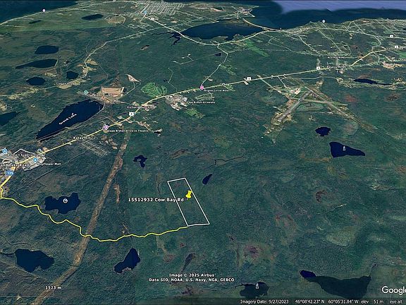 2nd image of Cow Bay Rd