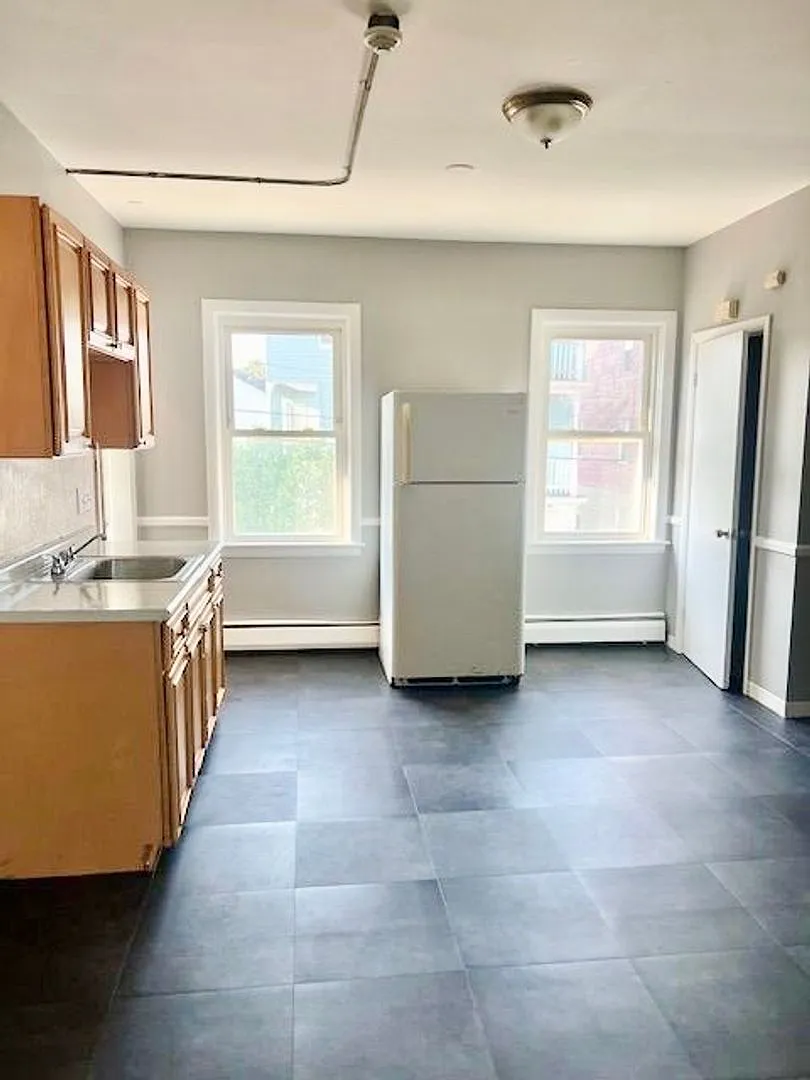 53-55 Fairmount Avenue — Photo 4