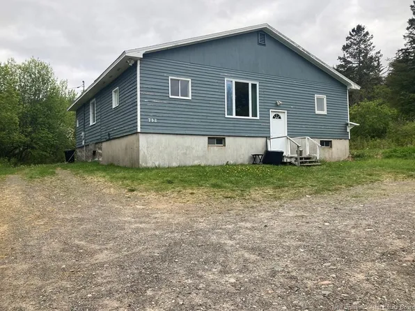 798 North Rd, Campobello Island, NB E5E 1E3