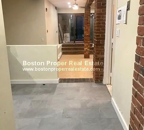 160 Saint Botolph St. #1 Boston - Back Bay Unit Photo 3