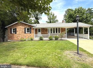 708 Buckmaster Ln, Fort Washington, MD 20744