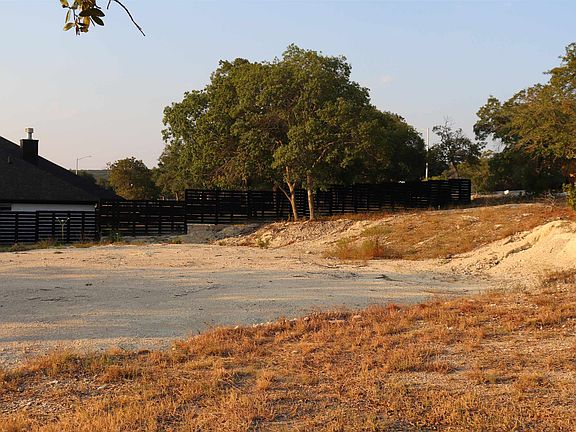 3rd image of 121 Colby Canyon Drive