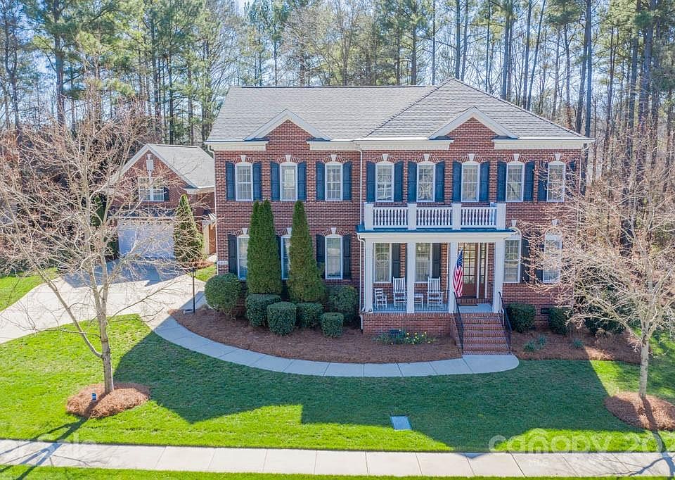 1st image of 2600 Hamilton Crossings Dr