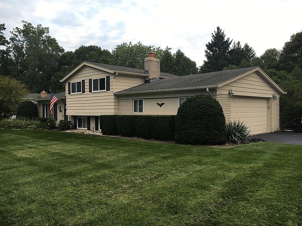 1st image of 8287 Vanden Dr