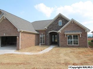 4546 Blairmont Dr SE, Owens Cross Roads, AL 35763