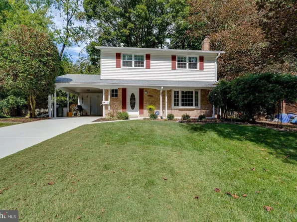 5612 Eastbourne Dr, Springfield, VA 22151