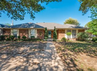 4801 Rockhampton Dr, Arlington, TX 76016