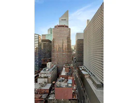 Sold by Douglas Elliman | media 14