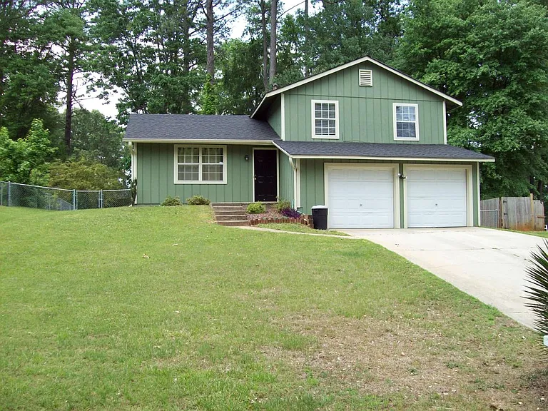 1433 Timms Cir SE — Photo 1