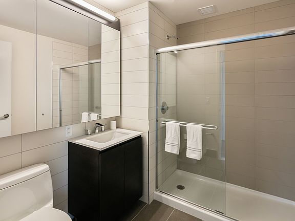 5th image of 4212 28th St APT 16B