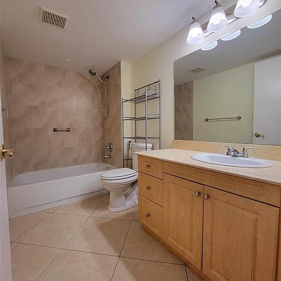 12955 SW 16th Ct — Photo 14