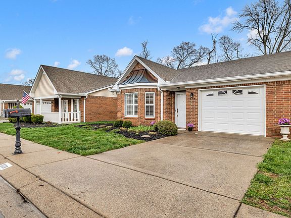 2nd image of 414 Forest Glen Cir