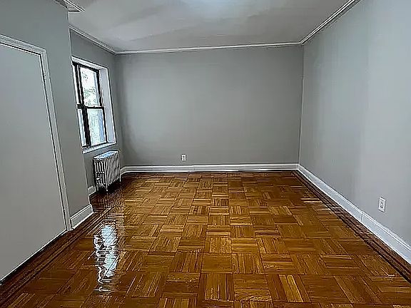 2nd image of 945 Saratoga Ave #5E