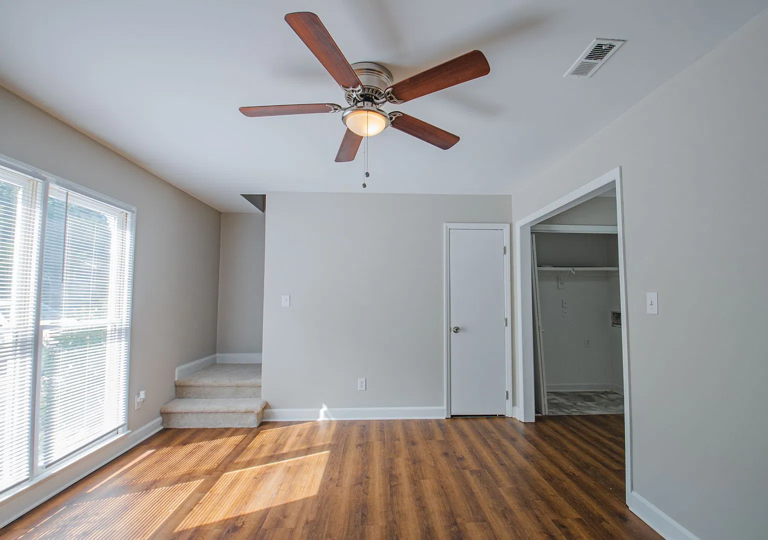 Newly Renovated 2BR, 1.5BA Townhome — Photo 2