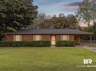 8671 Cedar Wood Dr E, Theodore, AL 36582