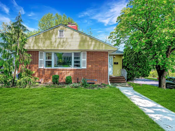1315 Drier Pl, Highland Park, NJ 08904