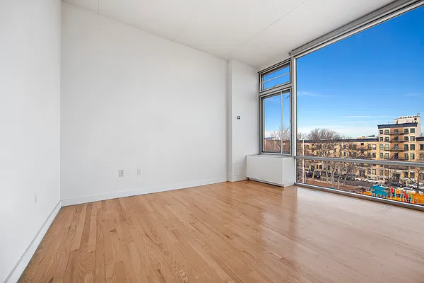 Sold by Compass | media 4