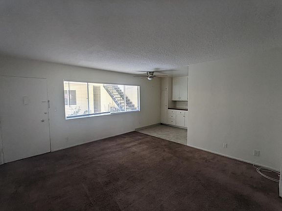 3rd image of 11915 Jefferson Blvd #4
