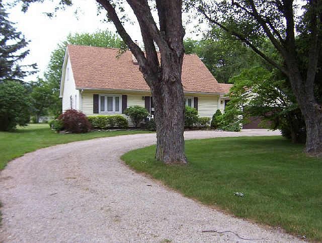 1st image of 312 Delbrick Ln