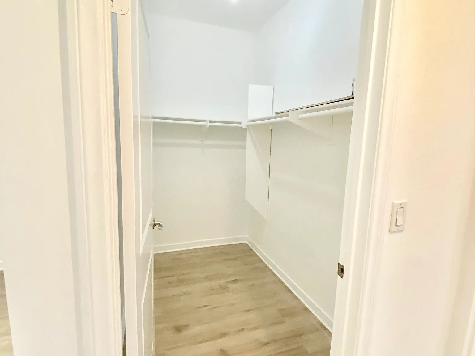 3 bed, 1650 sqft, $3,750 — Photo 2